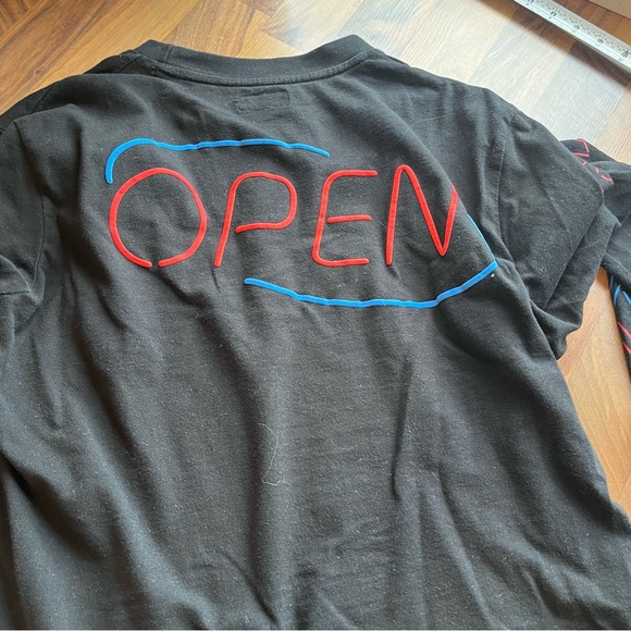 Chinatown Market Long Sleeve - Picture 3 of 8